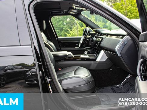 Used 2024 Land Rover Range Rover Long Wheelbase SE AWD/4WD image 22