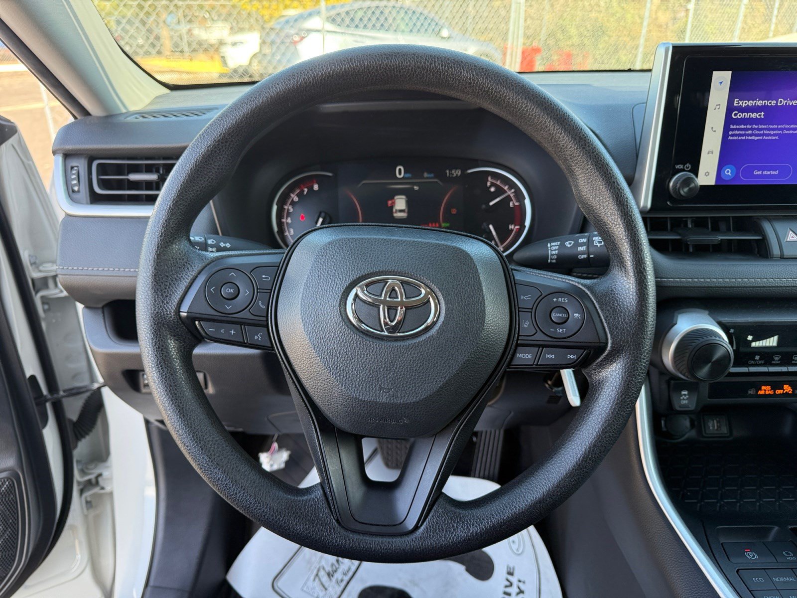 Certified 2025 Toyota RAV4 LE AWD/4WD image 9