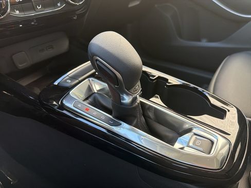 New 2026 Chevrolet Trax ACTIV w/ Sunroof Package FWD image 16