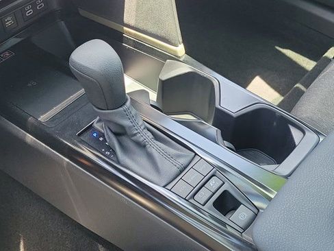 Used 2025 Toyota Camry LE FWD image 25