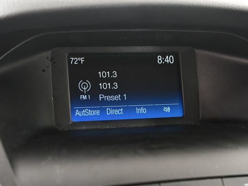 Used 2018 Ford Focus SE w/ Cold Weather Package FWD image 27