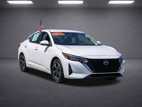 Used 2024 Nissan Altima 2.5 SR FWD image 32