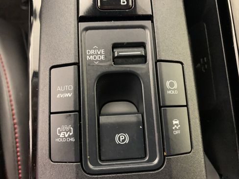 Used 2024 Toyota Prius Prime image 14