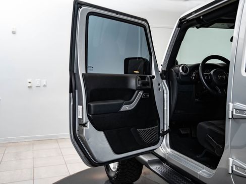 Used 2011 Jeep Wrangler Unlimited Sahara w/ Trailer Tow Group AWD/4WD image 26