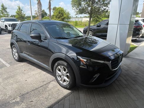Used 2020 MAZDA CX-3 Sport FWD image 2
