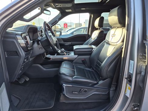 Used 2022 Ford F150 Platinum w/ Equipment Group 701A High AWD/4WD image 18