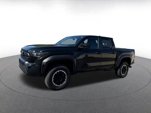 Used 2024 Toyota Tacoma TRD Off-Road AWD/4WD image 8