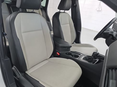 Used 2019 Volkswagen Jetta R-Line FWD image 10