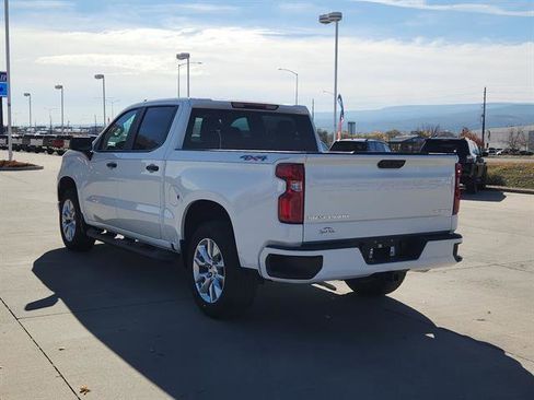 New 2026 Chevrolet Silverado 1500 Custom image 4
