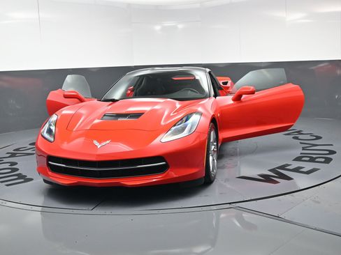 Used 2016 Chevrolet Corvette Stingray Coupe image 22