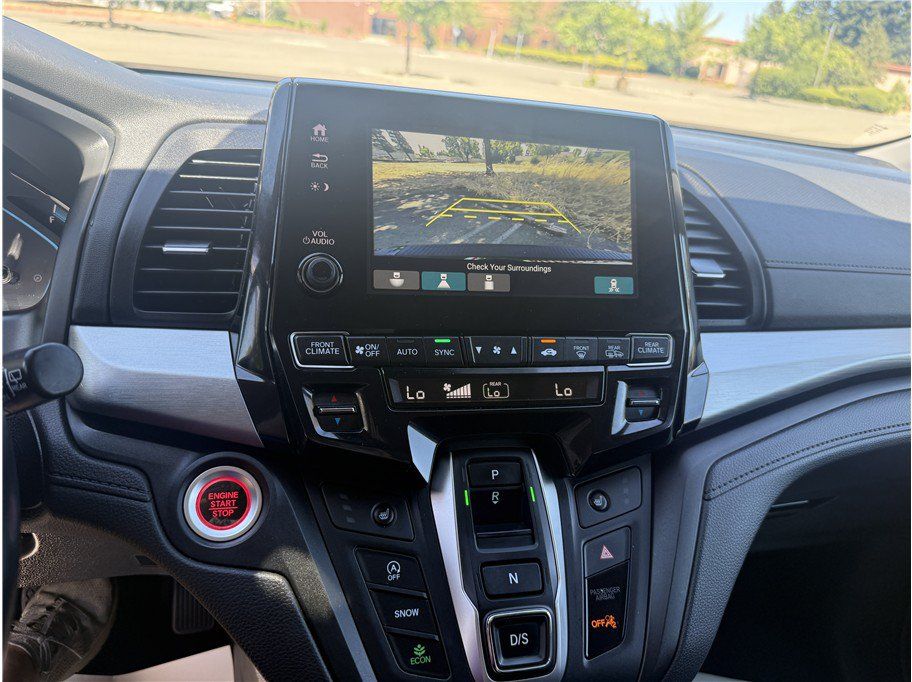 Used 2023 Honda Odyssey EX-L image 10
