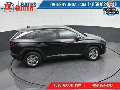 Used 2025 Hyundai Tucson SE AWD/4WD image 44