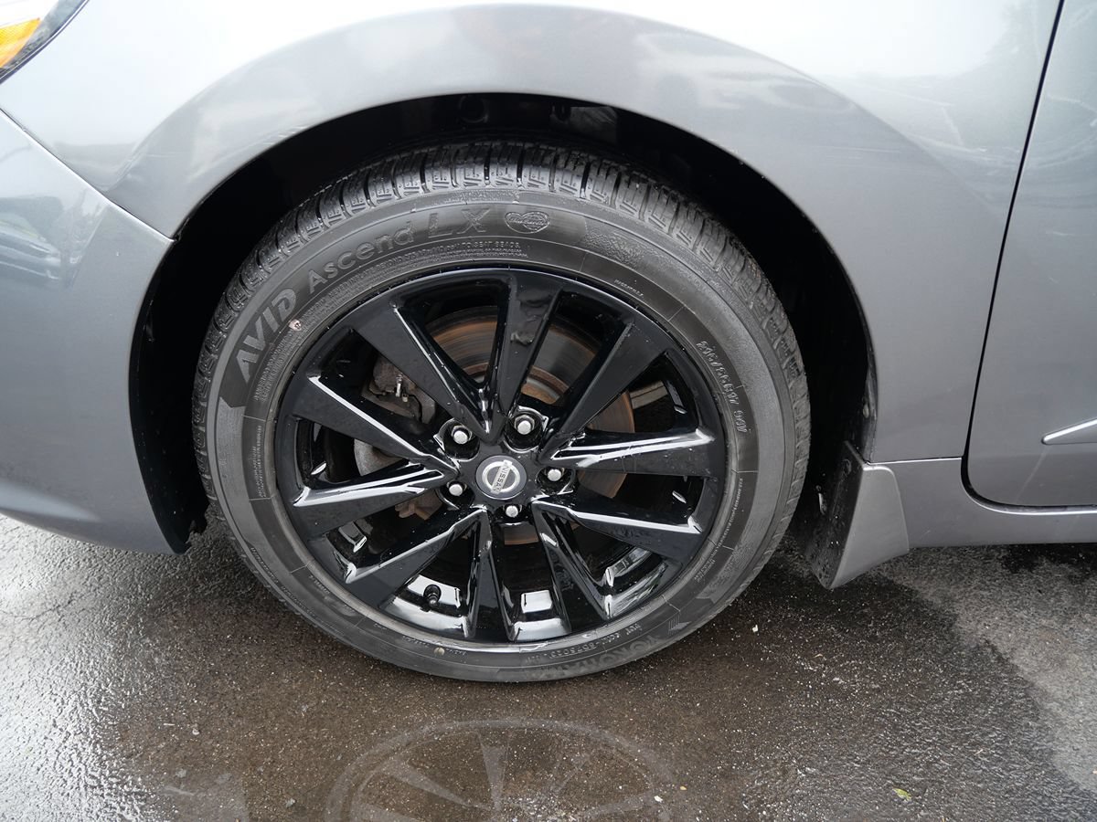 Used 2016 Nissan Altima 2.5 SV FWD image 30