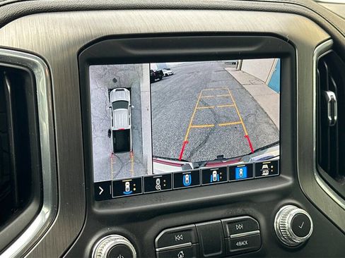 Used 2021 GMC Sierra 2500 Denali w/ Denali Ultimate Package image 19