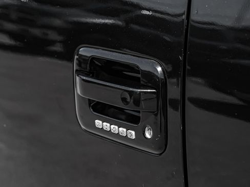 Used 2014 Ford F150 FX4 w/ Equipment Group 402A Luxury AWD/4WD image 41