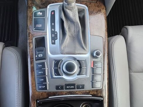 Used 2006 Audi A6 4.2 image 12