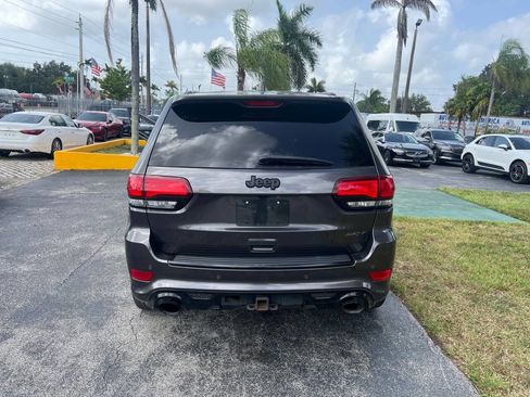Used 2020 Jeep Grand Cherokee SRT image 6