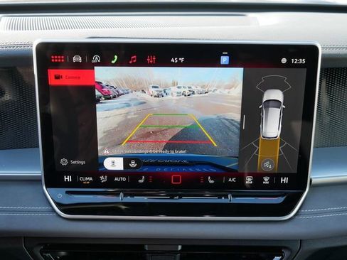 New 2026 Volkswagen Tiguan SE R-Line AWD/4WD image 12