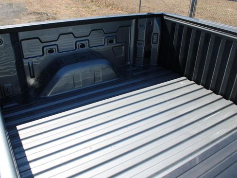 Used 2023 Chevrolet Silverado 1500 LT image 9