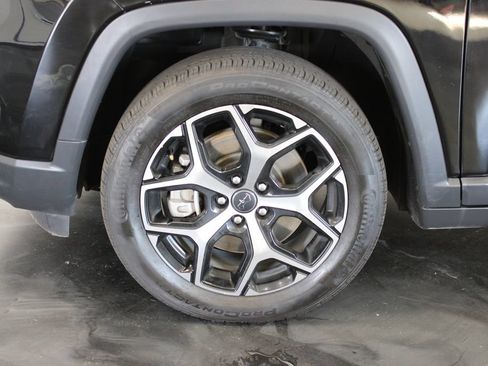 Used 2025 Jeep Compass Limited AWD/4WD image 22