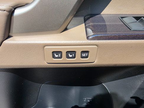 Used 2021 Lexus GX 460 Premium image 12