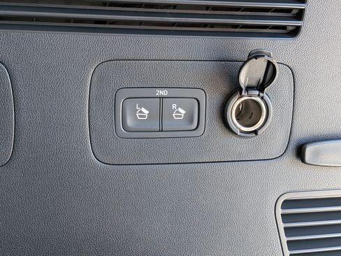 New 2026 Kia Sorento S FWD image 14