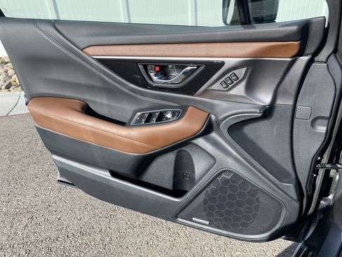 Used 2022 Subaru Outback Touring image 17