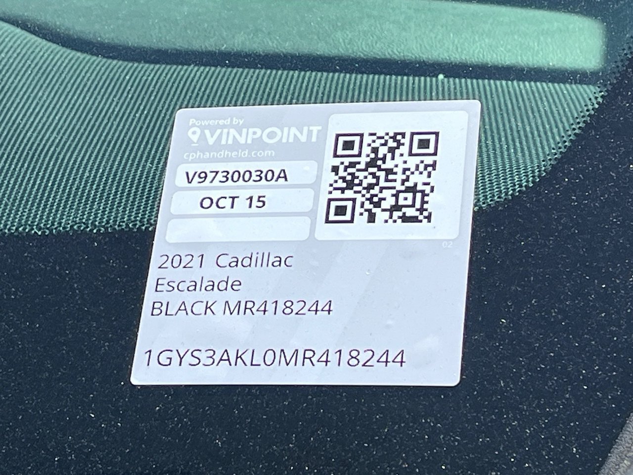 Used 2021 Cadillac Escalade Luxury w/ LPO, Illumination Package RWD image 30