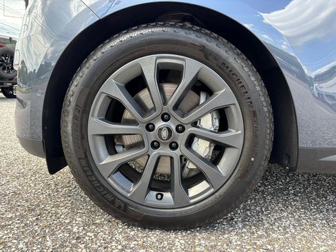 Used 2023 Land Rover Range Rover Sport SE AWD/4WD image 28