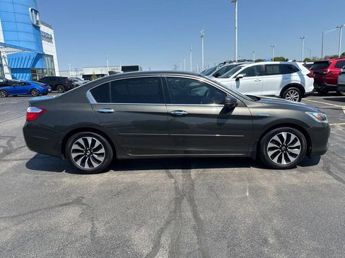 Used 2014 Honda Accord Hybrid Sedan image 12