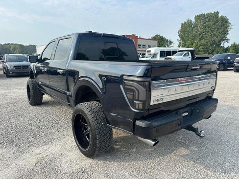 Used 2021 Ford F150 Platinum w/ FX4 Off-Road Package AWD/4WD image 5