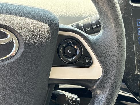 Used 2016 Toyota Prius Two FWD image 20