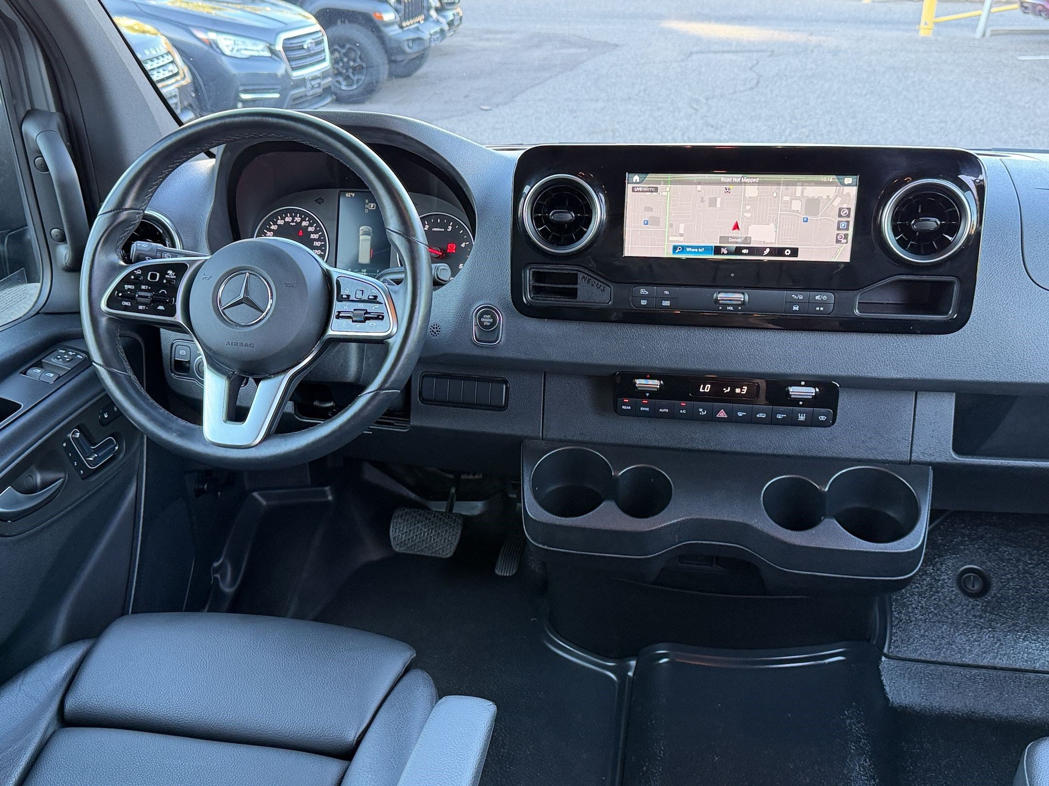 Used 2024 Mercedes-Benz Sprinter 2500 image 28