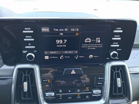 Used 2022 Kia Sorento LX AWD/4WD image 12