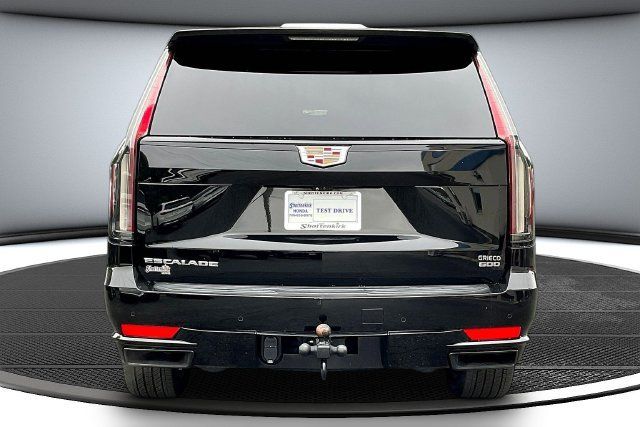 Used 2021 Cadillac Escalade ESV Sport AWD/4WD image 6
