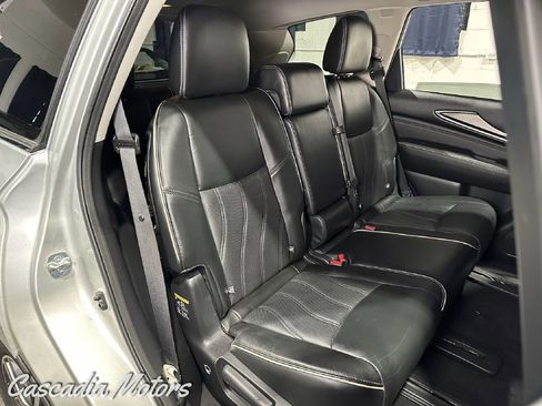 Used 2017 INFINITI QX60 Luxe w/ Premium Plus Package image 16