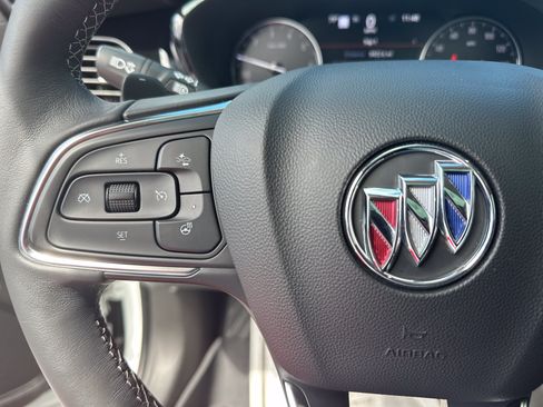 Used 2021 Buick Envision Essence w/ Technology Package I FWD image 24