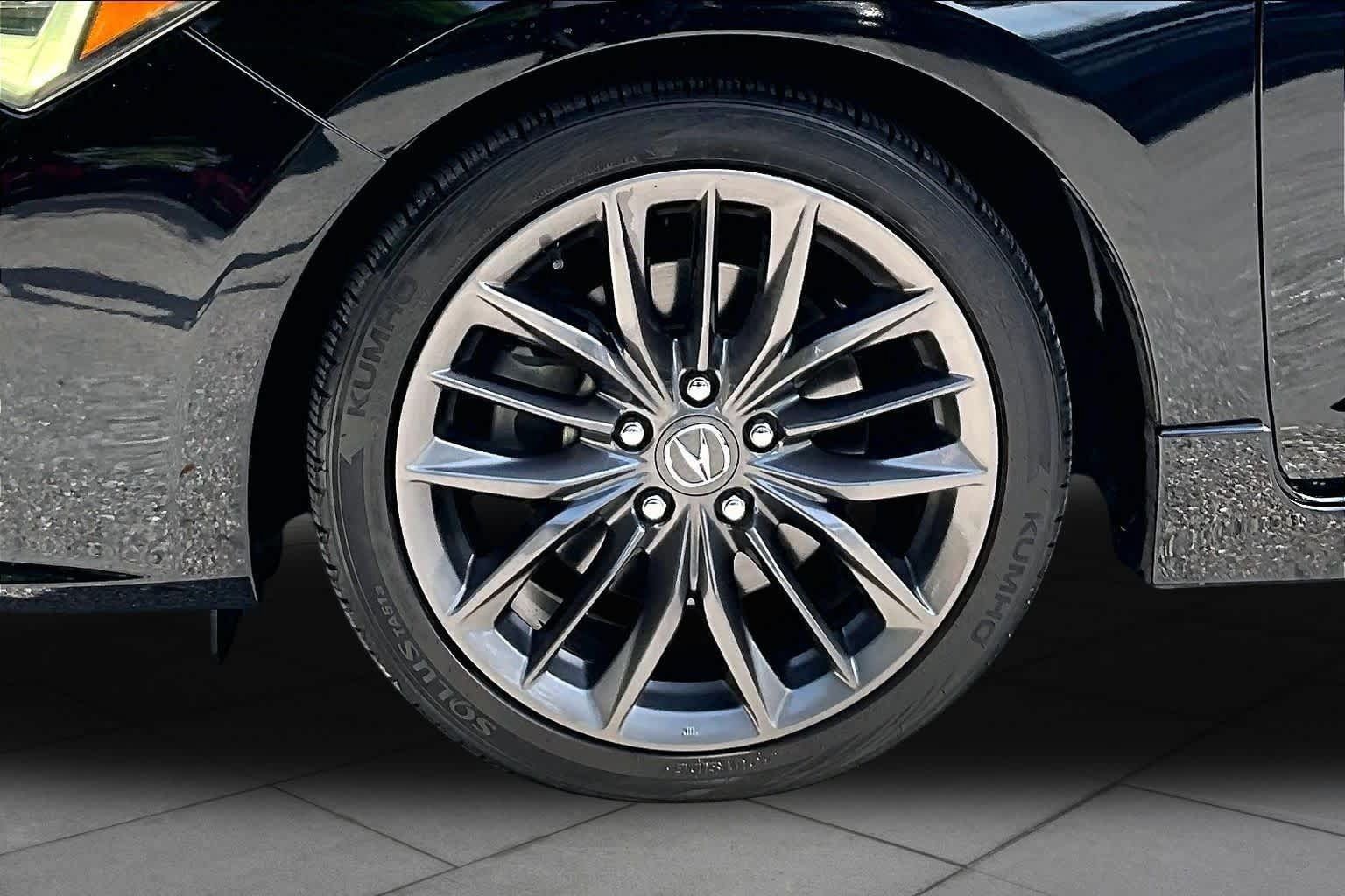 Used 2021 Acura ILX w/ Premium & A-SPEC Package FWD image 11