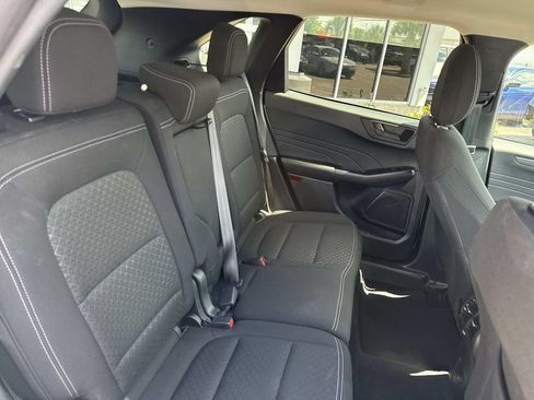 Used 2025 Ford Escape Active AWD/4WD image 10