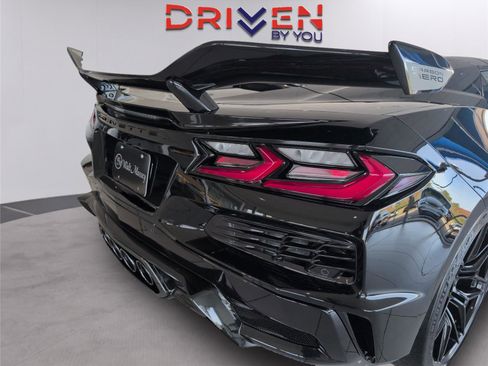 New 2026 Chevrolet Corvette Z06 w/ Z07 Performance Package image 5
