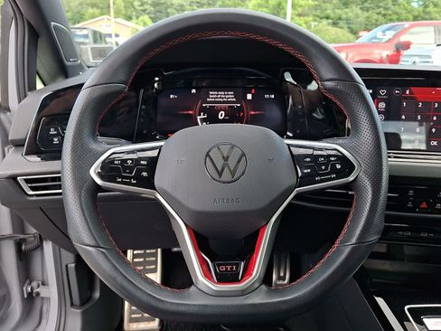 Used 2024 Volkswagen GTI SE FWD image 22