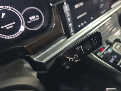 Used 2017 Porsche Panamera Turbo image 29