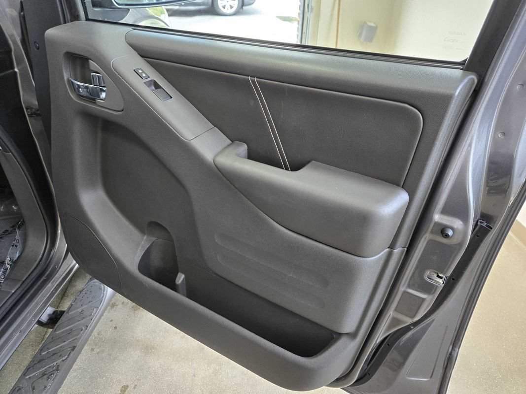 Used 2020 Nissan Frontier PRO-4X AWD/4WD image 22