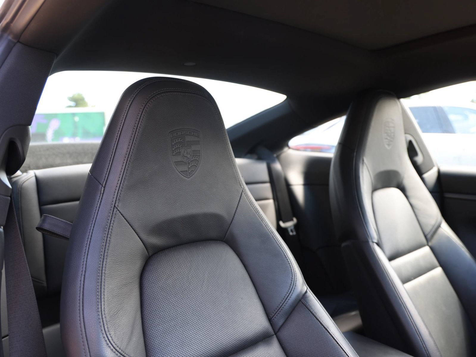 Used 2020 Porsche 911 Carrera RWD image 17