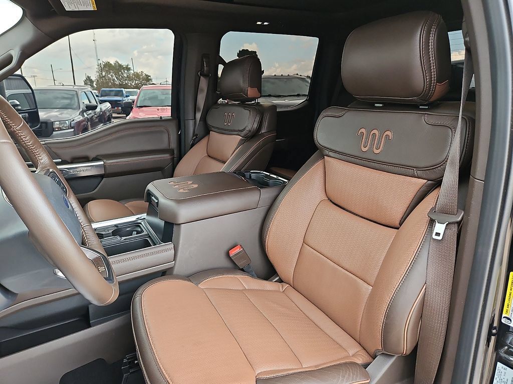 Used 2026 Ford F450 King Ranch w/ FX4 Off-Road Package AWD/4WD image 20