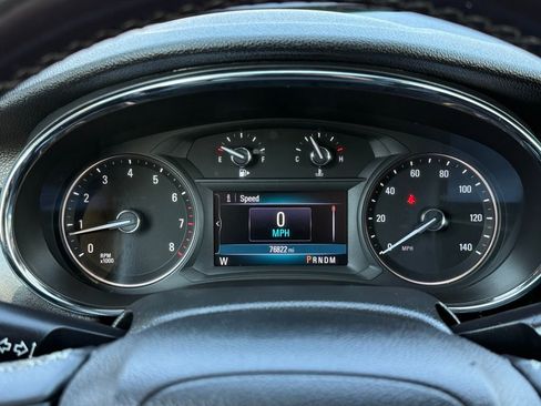 Used 2021 Buick Encore Preferred image 33