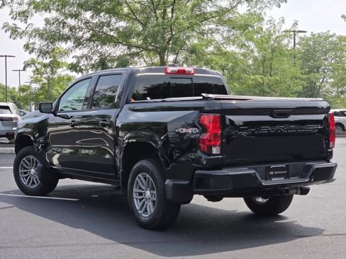 Used 2023 Chevrolet Colorado LT w/ LT Convenience Package II AWD/4WD image 22