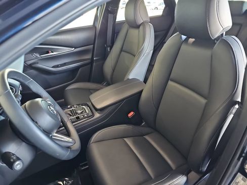 Certified 2025 MAZDA CX-30 AWD 2.5 S w/ Select Sport Pkg image 14