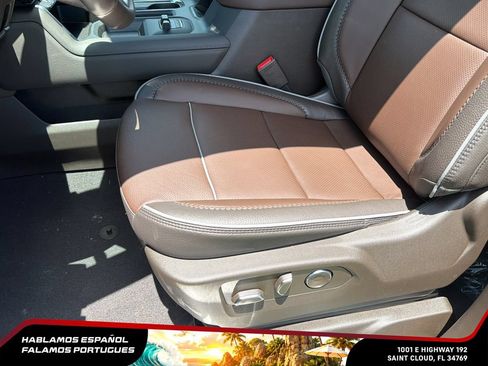 New 2026 GMC Sierra 2500 Denali w/ Denali Reserve Package AWD/4WD image 13