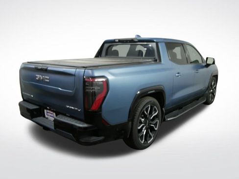 Used 2025 GMC Sierra EV Denali AWD/4WD image 3